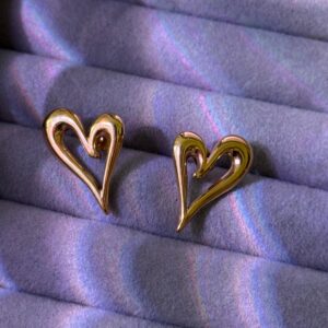Hollow heart studs